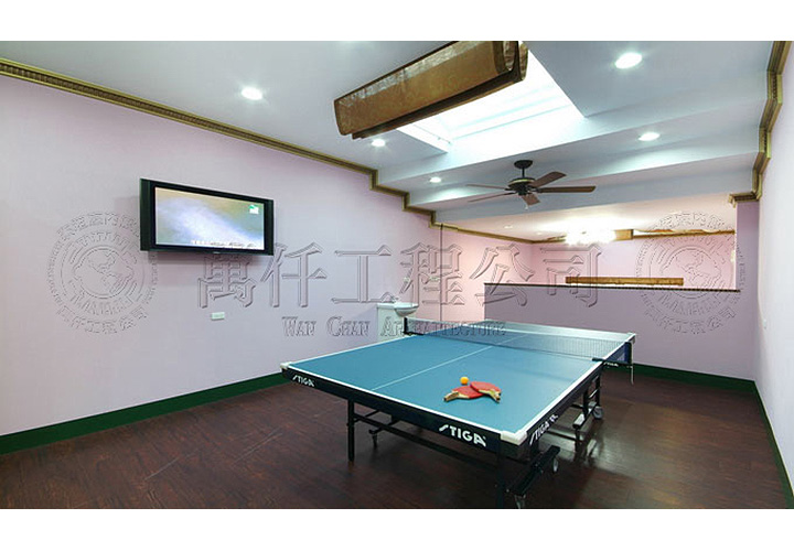 16/17 高雄.三民區(楊公館)15 露台增建後的「健身房(遊戲室)」採光佳、通風好，全家合樂的好地方。